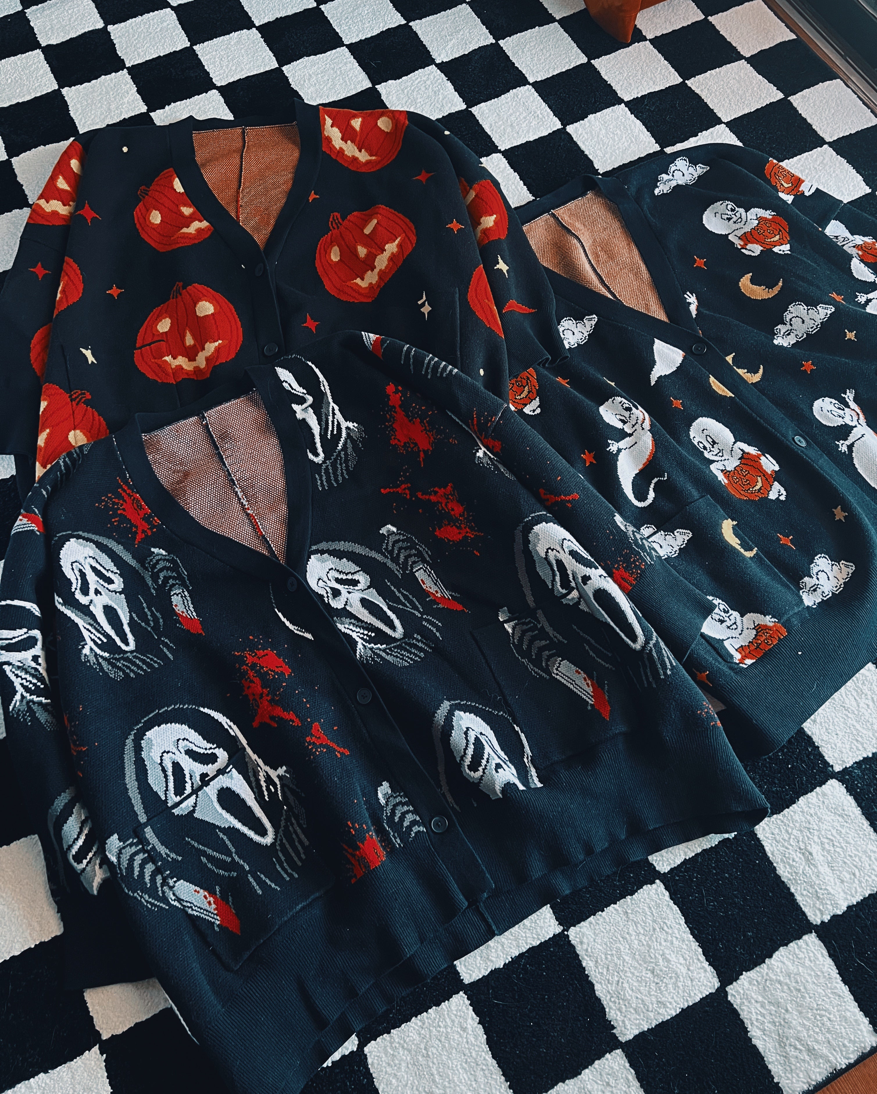 Knitwear – A Black Star