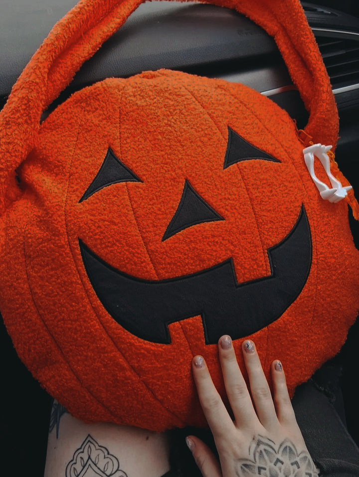 Halloweentown Pumpkin Tote | Low Stock